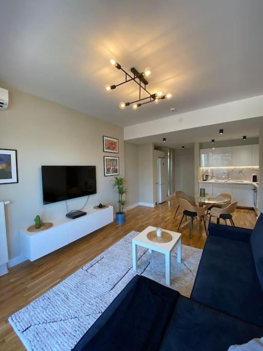 Diamond Of Skopje - Limak, New, Cozy, Modern Central Flat Εξωτερικό φωτογραφία