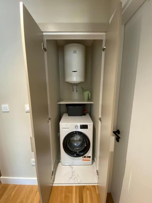 Diamond Of Skopje - Limak, New, Cozy, Modern Central Flat Εξωτερικό φωτογραφία